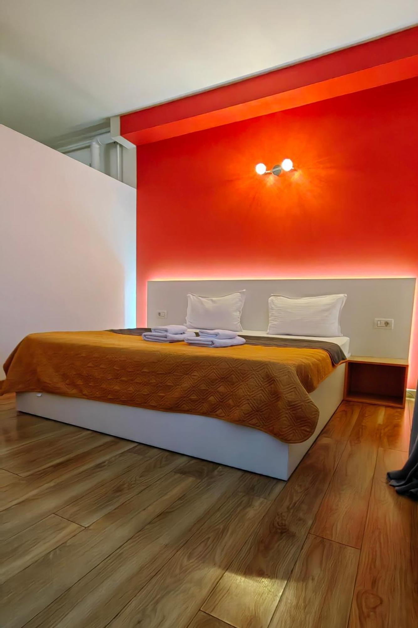 Comfort Apartments Timisoara Phòng bức ảnh
