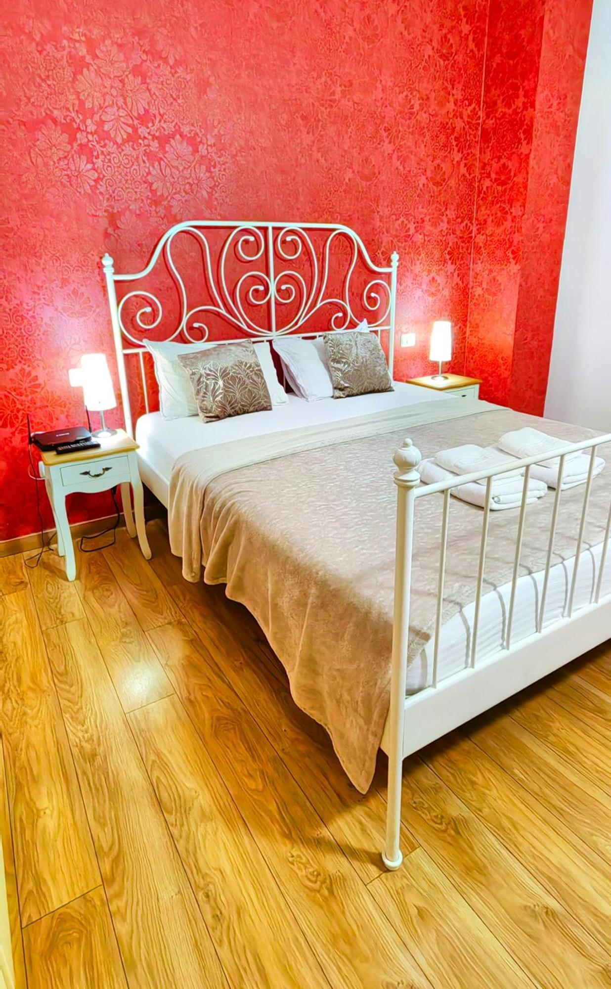 Comfort Apartments Timisoara Phòng bức ảnh